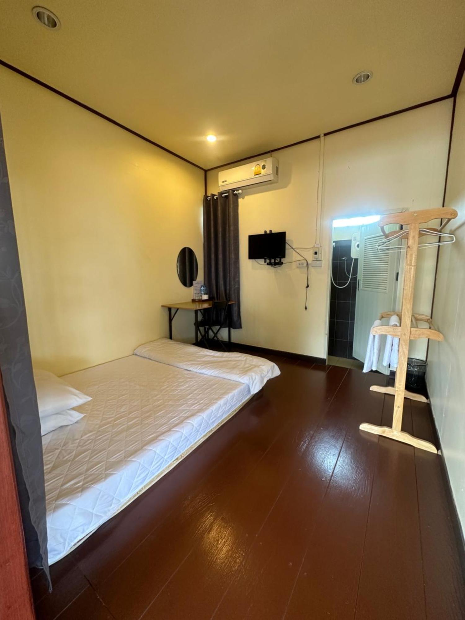 โฮมสเตย์ภูมิใจ เชียงคาน ซอย 17 Loei Ngoại thất bức ảnh